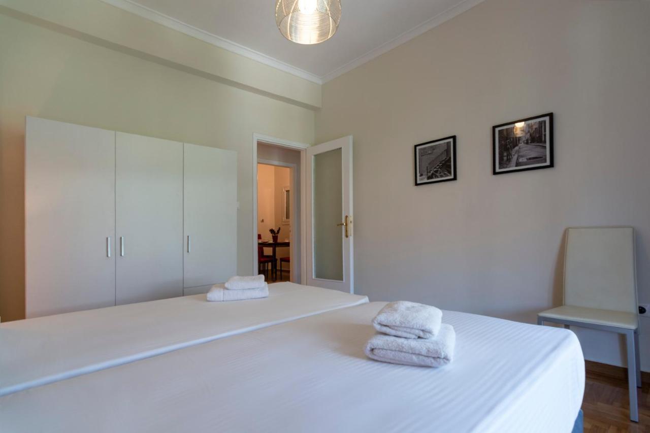 Acropolis View 2Bd Apt Next To Museum & Metro アテネ エクステリア 写真
